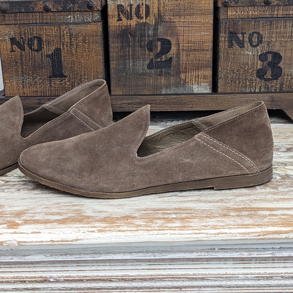 Franco Sorto Suede Slip-on Loafer Taupe Size 8 - Picture 2 of 8